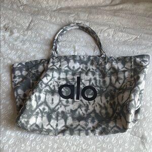 ALO Yoga Tote Bag